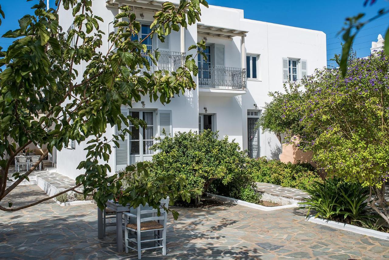 Nautilus Apartments Páros Extérieur photo